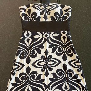 White House Black Market Gown